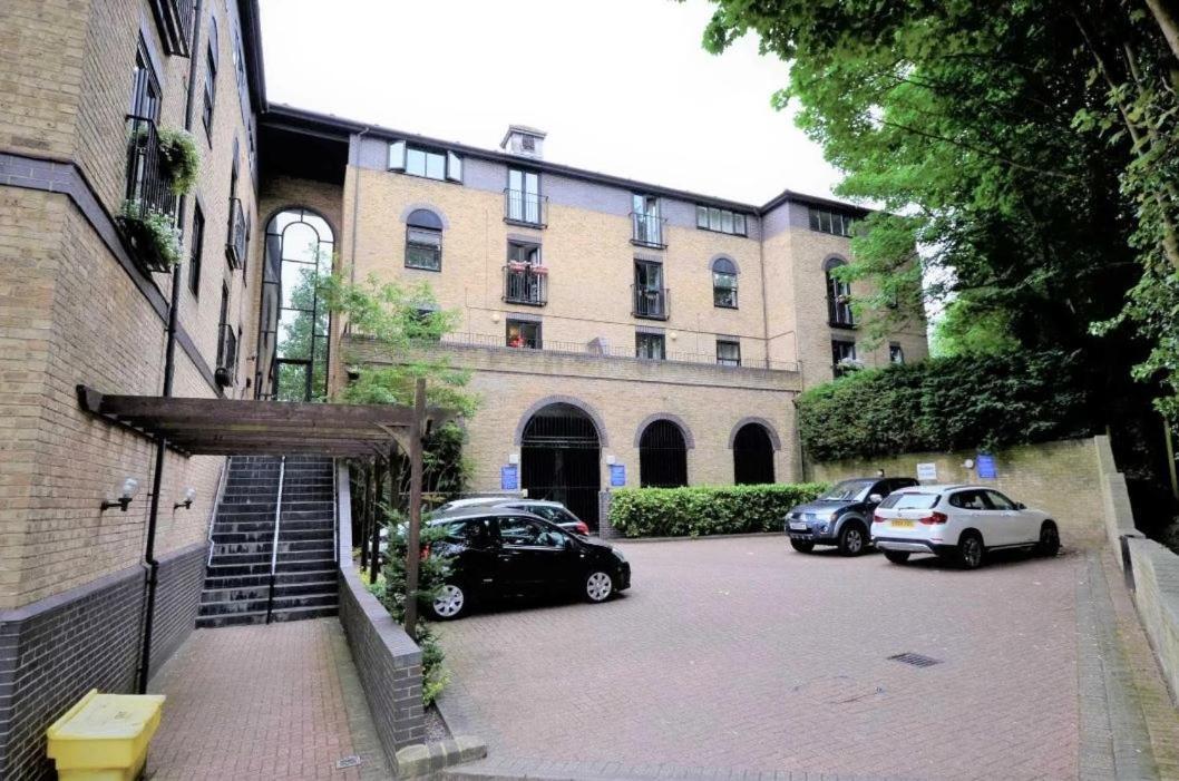 Urban Oasis Apartment Billericay Exterior photo
